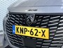 Peugeot 208 1.2 Hybrid 110 e-DCS6 Allure | CAMERA | NAVI | CARPLAY | DODEHOEKDETECT. | HALF/LEDER |
