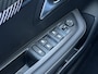 Peugeot 208 1.2 Hybrid 110 e-DCS6 Allure | CAMERA | NAVI | CARPLAY | DODEHOEKDETECT. | HALF/LEDER |