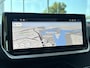 Peugeot 208 1.2 Hybrid 110 e-DCS6 Allure | CAMERA | NAVI | CARPLAY | DODEHOEKDETECT. | HALF/LEDER |