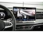 Volkswagen Tiguan 1.5 eHybrid 272pk R-Line Edition | SoH 99% | Panoramadak | Elektrisch Bestuurdersstoel met Geheugen | Trekhaak Uitklapbaar | Rondomzicht Camera