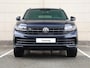 Volkswagen Touareg R Edition 3.0 eHybrid 462 PK Panoramadak | Trekhaak | 22" inch velgen | Navigatie | Lederen bekleding |