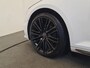 Audi A4 Avant 40 TFSI Sport S line black edition Panorama dak, ACC, Camera