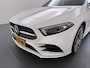 Mercedes-Benz A-klasse 250 e AMG Line | 19" multispaaks velgen | Multibeam LED |