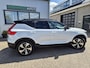 Volvo XC40 Recharge P8 AWD R-Design ( SOH 94% ) Pano | Harman Kardon