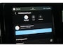 Volvo XC40 Single Motor Extended Range Ultimate 82 kWh | Adaptive Cruise & Pilot Assist | Panoramisch Schuif-/Kanteldak | Power Seats incl. Memory | Premium Harman/Kardon Audio | Google Services | Elektr. Achterklep | 360 Camera |
