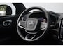 Volvo XC40 Single Motor Extended Range Ultimate 82 kWh | Adaptive Cruise & Pilot Assist | Panoramisch Schuif-/Kanteldak | Power Seats incl. Memory | Premium Harman/Kardon Audio | Google Services | Elektr. Achterklep | 360 Camera |