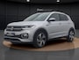 Volkswagen T-Cross 1.0 TSI R-Line | Navigatie | Camera | ACC | Keyless | 18'' | Getint Glas |
