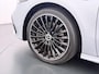Mercedes-Benz A-klasse 250 e AMG Business Solution | Panorama - Schuifdak | Head-Up Display | Memory Seats | 19" Multispaaks AMG Velgen | Multibeam LED Koplampen | 360° Camera | Distronic Cruise Control