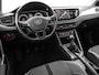 Volkswagen Polo 1.0 TSI 95pk Highline · Apple/Android Car Play · Navigatie · Clima · 16"Velgen · Sportstoelen · Draadloze Telefoonlader ·