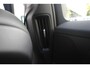 Volvo V60 T8 Plug-in hybrid AWD Plus Dark | Elektrisch verstelbare stoelen met geheugenfunctie | Premium audiosysteem van Harman Kardon | Semi-elektrische trekhaak | Stoelverwarming vóór en achter | Stuurverwarming | 360°-camera