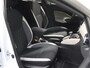 Nissan Micra 100PK N-Connecta | 1ste eigenaar | AppleCarplay/AndroidAuto | Trekhaak | Climate Control | Keyless | Stoelverwarming | Navigatie | AUTOMAAT | Cruise Control | DAB Radio | 16"LMV | Airco | Isofix | Privacy Glass | Parkeersensoren |