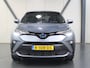 Toyota C-HR / C-HR+ 1.8 Hybrid Active | Achteruitrijcamera | Trekhaak | Navigatie | Stuur en Stoelverwarming | LED koplampen | Cruise control