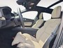 Volvo XC60 2.0 T6 Plug-in hybrid AWD Ultra Dark Luchtvering | Bowers & Wilkins sound | 22 inch | Getint glas |