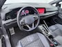 Volkswagen Golf Variant 1.5 eTSI R-Line | Camera | ACC | Elek. Achterklep | Stuur/-Stoelverwarming | Sportstoelen | 18'' |