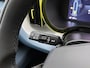 Fiat Grande Panda La Prima 113pk 44 kWh Automaat | Stoel-/Stuurverwarming | Camera | Stoel-/Stuurverwarming | LED Koplampen | DAB Ontvanger | Climate Control | Cruise Control | 17"LMV | Apple Carplay/Android Auto |