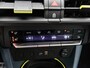 Fiat Grande Panda La Prima 113pk 44 kWh Automaat | Stoel-/Stuurverwarming | Camera | Stoel-/Stuurverwarming | LED Koplampen | DAB Ontvanger | Climate Control | Cruise Control | 17"LMV | Apple Carplay/Android Auto |