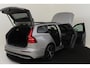 Volvo V60 T6 PLUG-IN HYBRID AWD ULTRA DARK *VOL!* -PANO.DAK|BOWERS&WILKNS|360°CAM|19"|HEAD-UP DISP.|SPORTSTOELEN|BLACK.BADGE