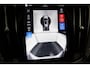 Volvo V60 T6 PLUG-IN HYBRID AWD ULTRA DARK *VOL!* -PANO.DAK|BOWERS&WILKNS|360°CAM|19"|HEAD-UP DISP.|SPORTSTOELEN|BLACK.BADGE
