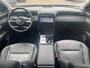 Hyundai Tucson 1.6 T-GDI PHEV Premium 4WD *Automaat*Navi+Camera*Adapt Cruise Control*Stoel verwarming/ventilatie*Climate Control*Stuurverwarming*Elekt. Stoelen*LM.Velgen*1ste eigenaar*Zeer nette auto!