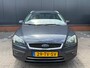 Ford Focus Wagon 1.6-16V Futura