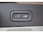 Volvo V60 B3 163PK Ultimate Bright | Adaptive Cruise & Pilot Assist | Premium Harman/Kardon Audio | Stoel & Stuurverwarming | Park Assist Achter | Head-Up Display |