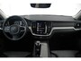 Volvo V60 B3 163PK Ultimate Bright | Adaptive Cruise & Pilot Assist | Premium Harman/Kardon Audio | Stoel & Stuurverwarming | Park Assist Achter | Head-Up Display |