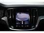 Volvo V60 B3 163PK Ultimate Bright | Adaptive Cruise & Pilot Assist | Premium Harman/Kardon Audio | Stoel & Stuurverwarming | Park Assist Achter | Head-Up Display |