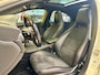 Mercedes-Benz A-klasse 200 Prestige AMG | PANO | TOP ONDERHOUDEN