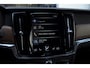 Volvo S90 T4 190PK Automaat Inscription / Adaptieve cruise control / BLIS / Elektrische achterklep / Keyless entry / Parkeersensoren met camera / Apple carplay / Stoelverwarming /