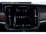 Volvo S90 T4 190PK Automaat Inscription / Adaptieve cruise control / BLIS / Elektrische achterklep / Keyless entry / Parkeersensoren met camera / Apple carplay / Stoelverwarming /
