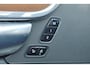 Volvo S90 T4 Inscription - IntelliSafe Assist & Surround - Parkeercamera achter - Verwarmde voorstoelen - Parkeersensoren voor & achter - Elektr. bedienb. voorstoelen met geheugen - 18' LMV