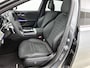 Mercedes-Benz C-klasse Estate 300 e 140 Years Edition Comfortpakket Plus | Winterpakket | Parkeerpakket met 360°-camera | Panoramaschuifdak | DISTRONIC | 19" multispaaks lichtmetalen AMG-velgen |