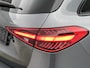 Mercedes-Benz C-klasse Estate 300 e 140 Years Edition Comfortpakket Plus | Winterpakket | Parkeerpakket met 360°-camera | Panoramaschuifdak | DISTRONIC | 19" multispaaks lichtmetalen AMG-velgen |