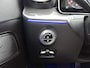 Mercedes-Benz C-klasse Estate 300 e 140 Years Edition Comfortpakket Plus | Winterpakket | Parkeerpakket met 360°-camera | Panoramaschuifdak | DISTRONIC | 19" multispaaks lichtmetalen AMG-velgen |