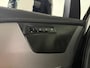 Volvo XC90 T8 AWD Recharge Ultra Ultimate Dark | Luchtvering | Trekhaak | All Season banden | 360 Camera | Head-Up Display | Harman Kardon | 455pk | Adaptieve Cruise Control | Stoelverwarming voor+achter | Stuurwielverwarming | Schuifdak | Full LED Meesturende koplampen | Pilot Assist | BLIS Dode Hoek Detectie | Alcantara hemelbekleding | Lederen zonnekleppen en handgrepen | Elektrische voorstoelen geheugen | Lederen bekleding | Zitting verlenging voorstoelen | Lederen dashboard | 20 Inch | Google Infotainment | Keyless Drive | Privacy Glass | Elektrisch bedienbare achterklep | Geïntegreerd kinderzitje achterin | Geïntegreerde zongordijnen achterportieren | Verlichte instaplijsten | 7-Persoons | 4-Zone Climate Control | DAB Radio | Apple Carplay/Android Auto | Alarm Klasse III | Platinum Grey Metallic |
