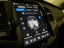 Volvo XC90 T8 AWD Recharge Ultra Ultimate Dark | Luchtvering | Trekhaak | All Season banden | 360 Camera | Head-Up Display | Harman Kardon | 455pk | Adaptieve Cruise Control | Stoelverwarming voor+achter | Stuurwielverwarming | Schuifdak | Full LED Meesturende koplampen | Pilot Assist | BLIS Dode Hoek Detectie | Alcantara hemelbekleding | Lederen zonnekleppen en handgrepen | Elektrische voorstoelen geheugen | Lederen bekleding | Zitting verlenging voorstoelen | Lederen dashboard | 20 Inch | Google Infotainment | Keyless Drive | Privacy Glass | Elektrisch bedienbare achterklep | Geïntegreerd kinderzitje achterin | Geïntegreerde zongordijnen achterportieren | Verlichte instaplijsten | 7-Persoons | 4-Zone Climate Control | DAB Radio | Apple Carplay/Android Auto | Alarm Klasse III | Platinum Grey Metallic |