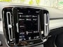Volvo XC40 1.5 T2 Momentum Business | Trekhaak | Adaptieve Cruise Control | Stoel + Stuurverwarming | BLIS Dodehoek Detectie | Elektr. Achterklep | Keyless | Parkeercamera |