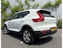 Volvo XC40 1.5 T2 Momentum Business | Trekhaak | Adaptieve Cruise Control | Stoel + Stuurverwarming | BLIS Dodehoek Detectie | Elektr. Achterklep | Keyless | Parkeercamera |