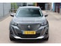 Peugeot 2008 1.2 PureTech Allure Pack O.a: Camera, Navi, Clima, Cruise, Carplay, Etc. All-in prijs!