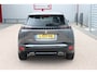 Peugeot 2008 1.2 PureTech Allure Pack O.a: Camera, Navi, Clima, Cruise, Carplay, Etc. All-in prijs!