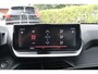 Peugeot 2008 1.2 PureTech Allure Pack O.a: Camera, Navi, Clima, Cruise, Carplay, Etc. All-in prijs!