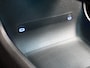 Mercedes-Benz GLB 200 Business Solution AMG 7p. 58 kWh | Premium pakket | Trekhaak | Winterpakket | Nightpakket | Vast panoramadak | GUARD 360° | 19” vijfspaaks lichtmetalen AMG-velgen | Warmtewerend, donkergetint glas |