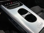 Mercedes-Benz GLB 200 Business Solution AMG 7p. 58 kWh | Premium pakket | Trekhaak | Winterpakket | Nightpakket | Vast panoramadak | GUARD 360° | 19” vijfspaaks lichtmetalen AMG-velgen | Warmtewerend, donkergetint glas |