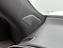 Mercedes-Benz GLB 200 Business Solution AMG 7p. 58 kWh | Premium pakket | Trekhaak | Winterpakket | Nightpakket | Vast panoramadak | GUARD 360° | 19” vijfspaaks lichtmetalen AMG-velgen | Warmtewerend, donkergetint glas |