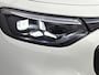 Mercedes-Benz GLB 200 Business Solution AMG 7p. 58 kWh | Premium pakket | Trekhaak | Winterpakket | Nightpakket | Vast panoramadak | GUARD 360° | 19” vijfspaaks lichtmetalen AMG-velgen | Warmtewerend, donkergetint glas |