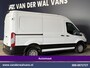 Ford Transit 2.0 TDCI 130pk Automaat L2H2 Euro6 Airco | Camera | Navigatie | Apple Carplay | Cruisecontrol Android Auto, Verwarmde voorruit, Parkeersensoren, Bijrijdersbank