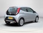 Toyota Aygo 1.0 VVT-i x-play | Apple CarPlay | Parkeercamera | Rijklaar incl. garantie |