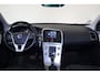 Volvo XC60 T5 FWD R-Design - AUTOMAAT - Panorama/schuifdak - BLIS - Bi-Xenon koplampen - Parkeercamera achter - Parkeersensoren voor & achter - Cruise control - 20' LMV