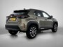 Toyota Yaris Cross 1.5 Hybrid First Edition + | Parkeersensoren V + A | Camera | Climate control | Stoelverwarming |