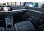 Volkswagen Golf 1.0 eTSI Life Business | Massage | Memory | Stoel+stuur verwarming | Cruise adaptief | Dodehoek detectie | Camera | Apple Carplay/Android Auto | Achteruitrijcamera | Apple Carplay/Android Auto|telefoonintegratie premium | Comfortstoel(en)